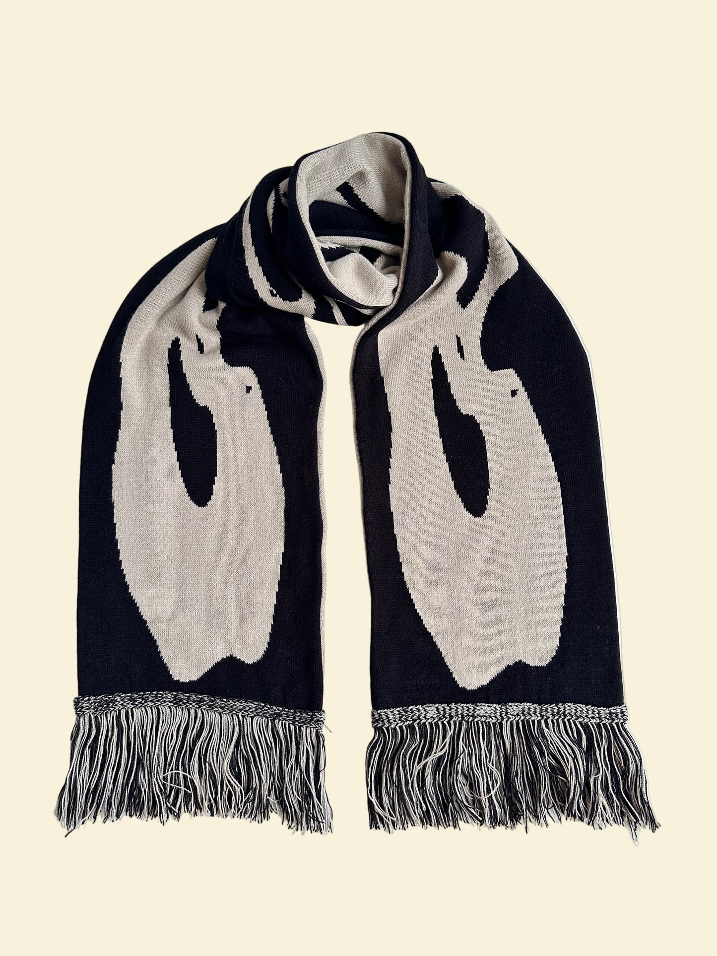 Flow Jacquard Knitted Scarf